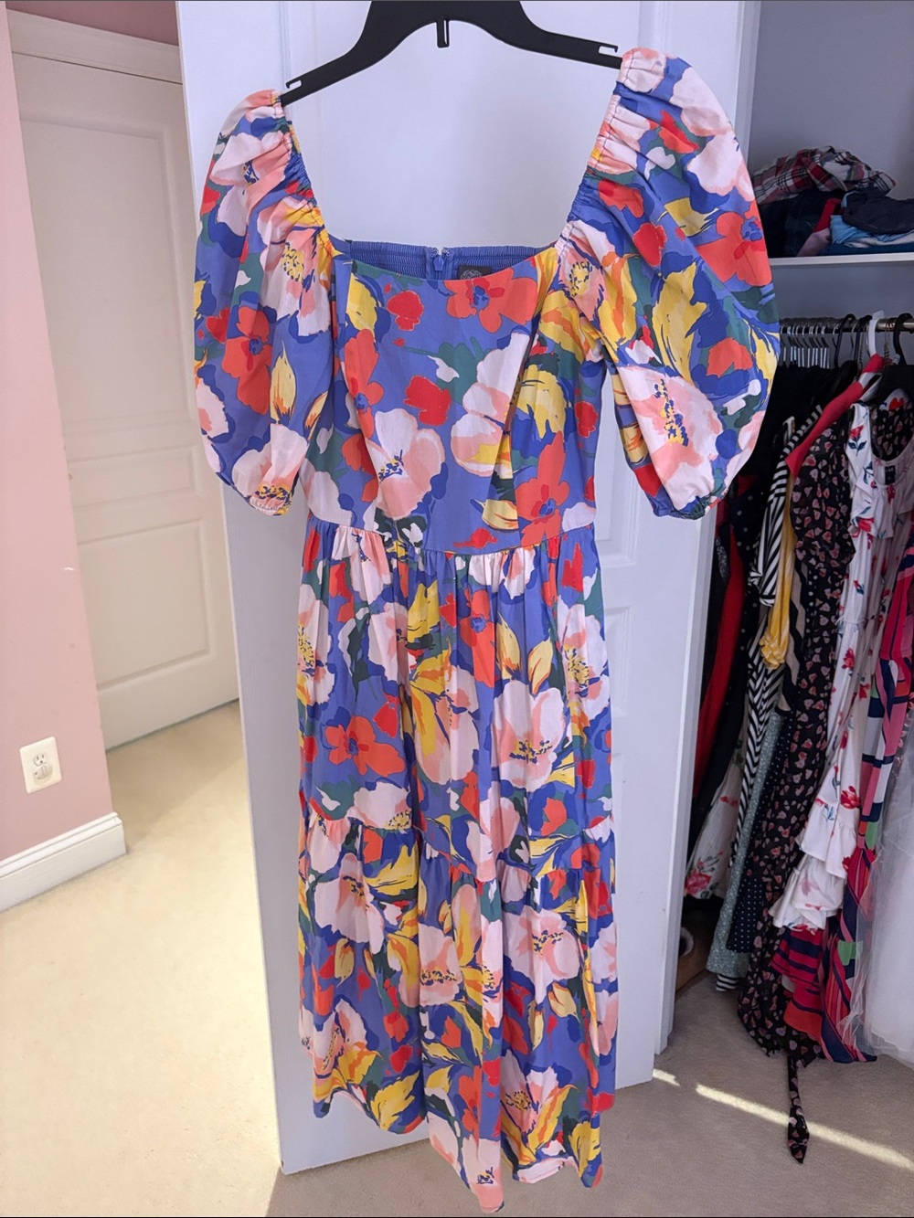 Vince Camuto Puff-Sleeve Floral Maxi Dress in Light Blue